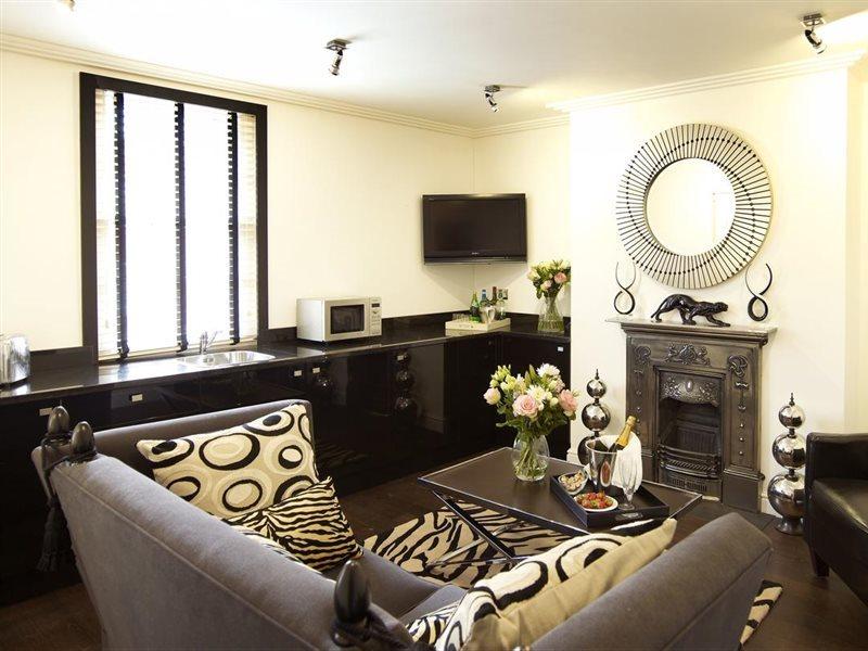 Strozzi Palace Suites By Mansley チェルトナム エクステリア 写真