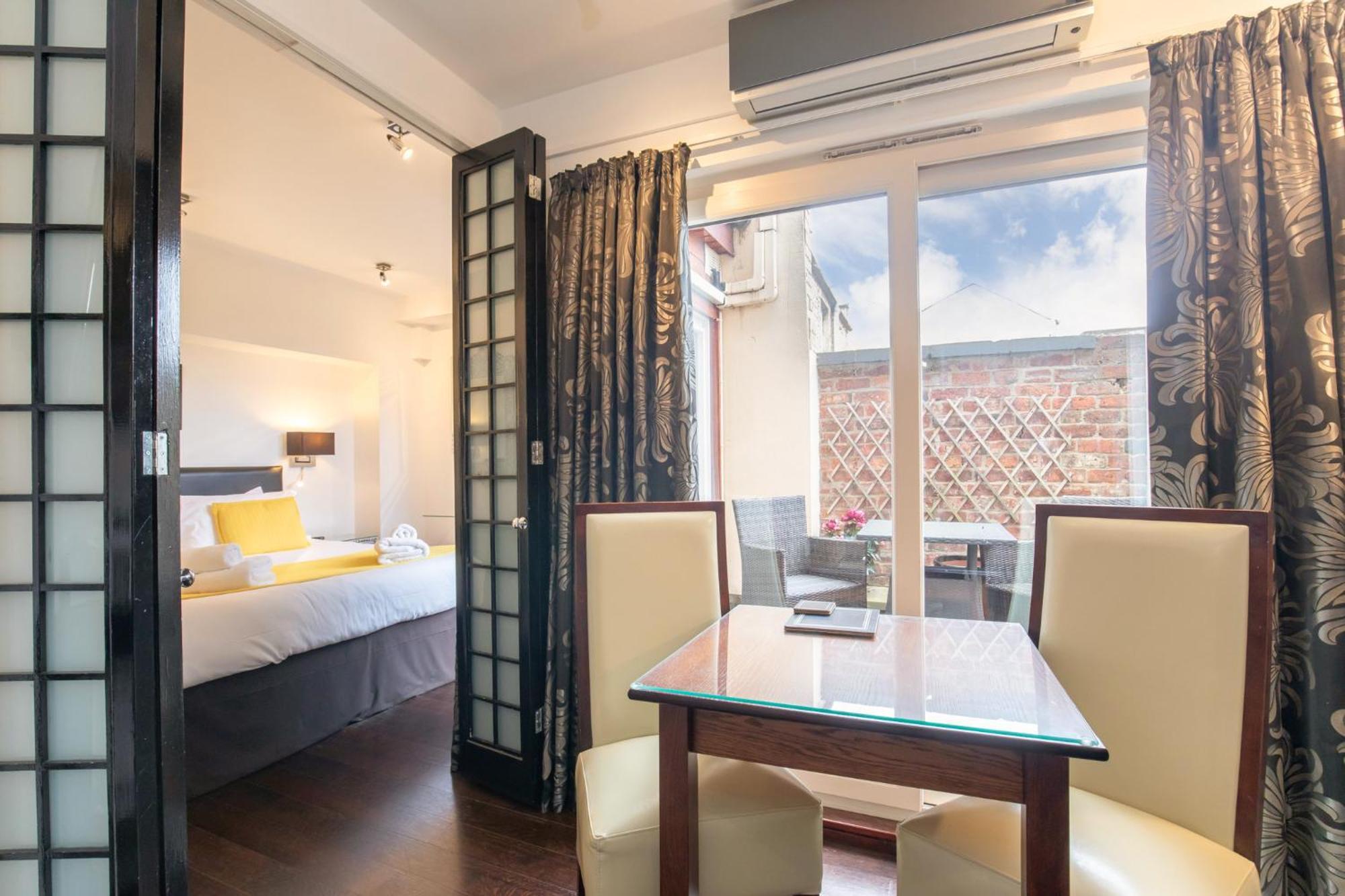 Strozzi Palace Suites By Mansley チェルトナム エクステリア 写真